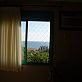 Da janela, a gente via e ouvia o mar na Ilha de Florianópolis.