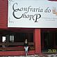 Lucinha, em frente ao restaurante da Érica, Confraria do Chopp