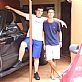 Mateus e Jeremias na garagem da casa da Liliam e da Érica, em Curitiba. Dia 11 de fevereiro de 2006.